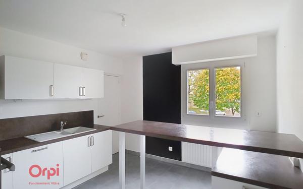 Appartement à louer    3 pièces • 79,28 m2 Nantes