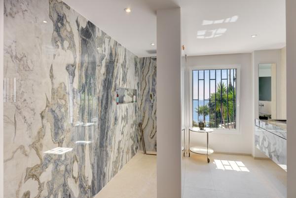 Vente Maison contemporaine Vallauris 6 Pièces 260 m²