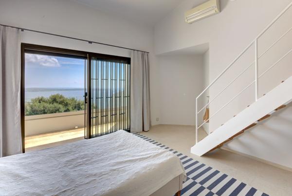 Vente Maison contemporaine Vallauris 6 Pièces 260 m²