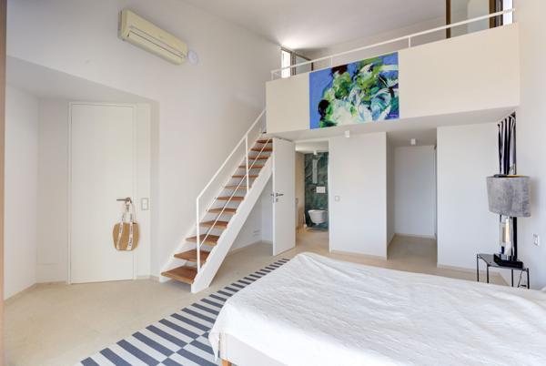 Vente Maison contemporaine Vallauris 6 Pièces 260 m²