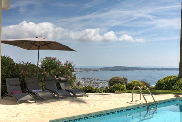 Vente Maison contemporaine Vallauris 6 Pièces 260 m²