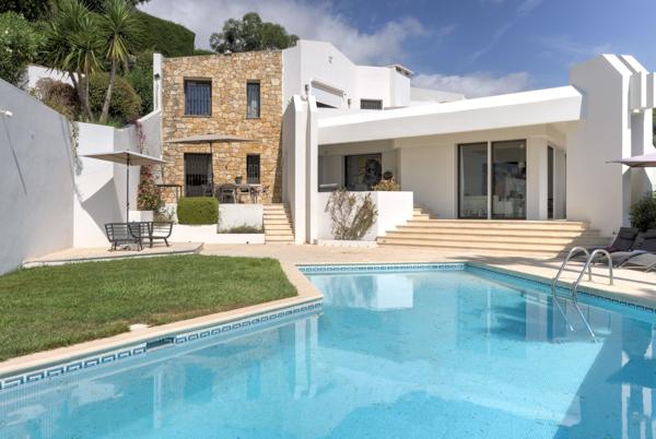 Vente Maison contemporaine Vallauris 6 Pièces 260 m²