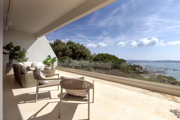 Vente Maison contemporaine Vallauris 6 Pièces 260 m²
