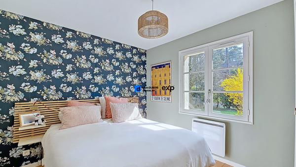 Élégante villa rénovée avec vue sur les pins