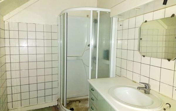 Vente Maison de ville ref.7214 local commercial à rénover Villaines-la-juhel   