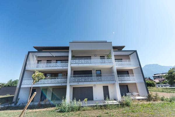 Appartement à louer - Saint-Jorioz 5 pièces de 128 m²