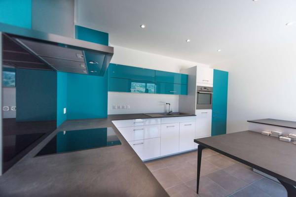 Appartement à louer - Saint-Jorioz 5 pièces de 128 m²