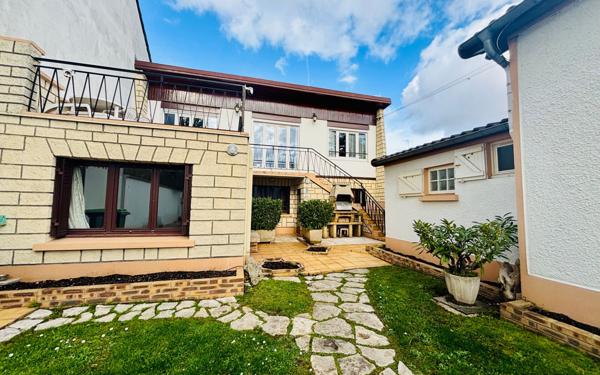 Maison à vendre    6 pièces • 85 m2 Saint-Maur-des-Fossés
