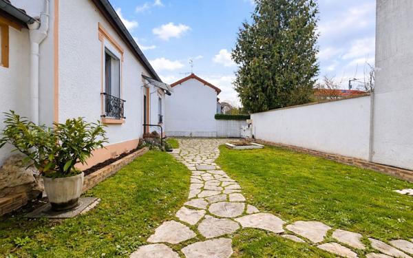 Maison à vendre    6 pièces • 85 m2 Saint-Maur-des-Fossés