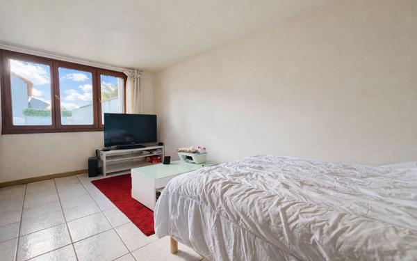 Maison à vendre    6 pièces • 85 m2 Saint-Maur-des-Fossés