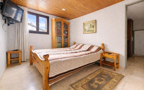 Maison à vendre    6 pièces • 85 m2 Saint-Maur-des-Fossés