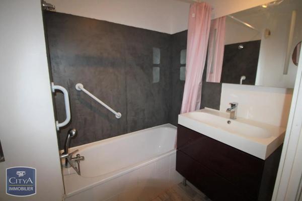 Appartement à louer 2 pièces 45.78m²