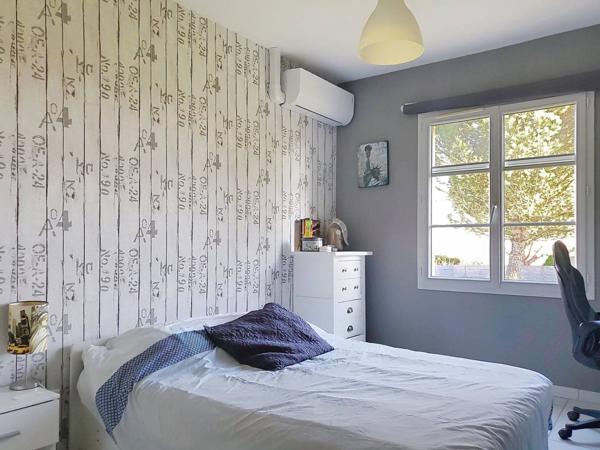 Très belle villa familiale de 245 m² avec piscine au sel et chauffée