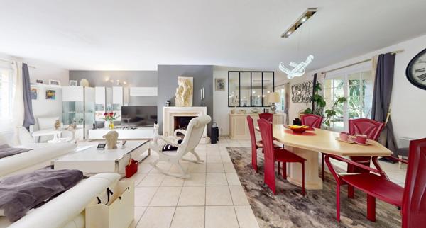 VENDU EN VIAGER occupé Homme 80 ans et Femme 82 ans