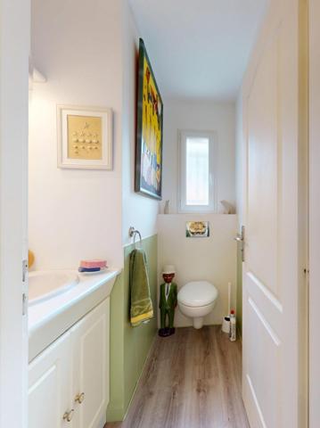 VENDU EN VIAGER occupé Homme 80 ans et Femme 82 ans