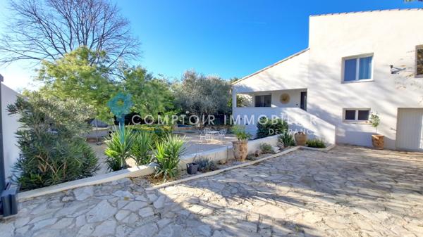 Maison
                                                                                                                                                                                                                                                                                                                        4 pièce(s)                                                                                                                                                                                                          3 chambre(s)                                                                                                                                                                                                          168  m²