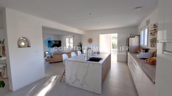 Maison
                                                                                                                                                                                                                                                                                                                        4 pièce(s)                                                                                                                                                                                                          3 chambre(s)                                                                                                                                                                                                          168  m²