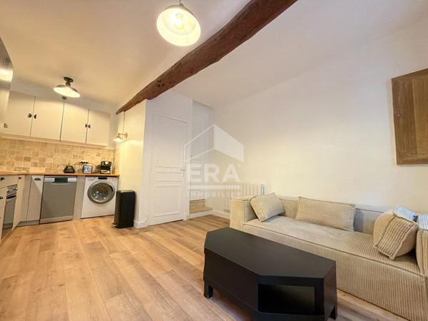 A LOUER A CADENET 84160 MAISON DE VILLAGE MEUBLEE TYPE 3 PIECES D'ENVIRON 55M² 