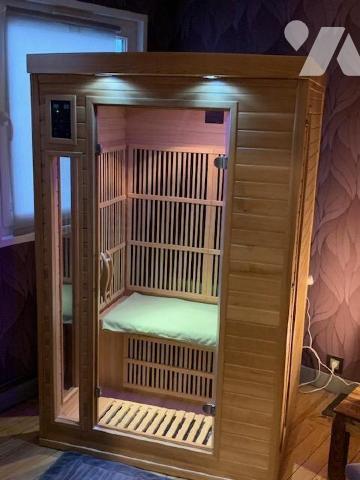 hesdin, Esthétique  - Centre ville Hesdin idéalement bien placé sur axe piètonnier avec station...