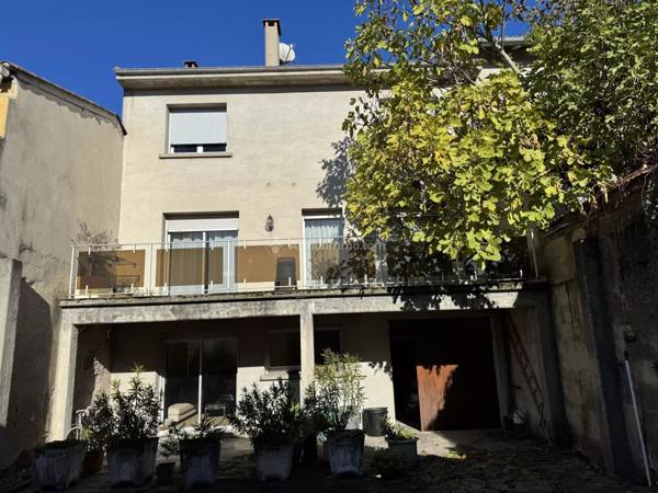 Vente Maison 8 pièces 200 m2 à Carmaux