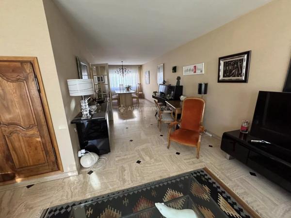 Vente Maison 8 pièces 200 m2 à Carmaux