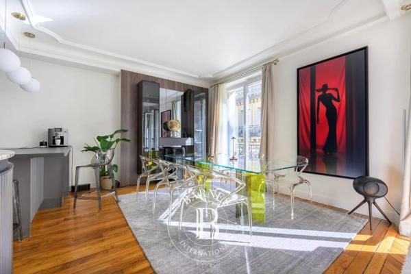 Paris 16ème, Appartement 2 Chambres -  104 m² à vendre