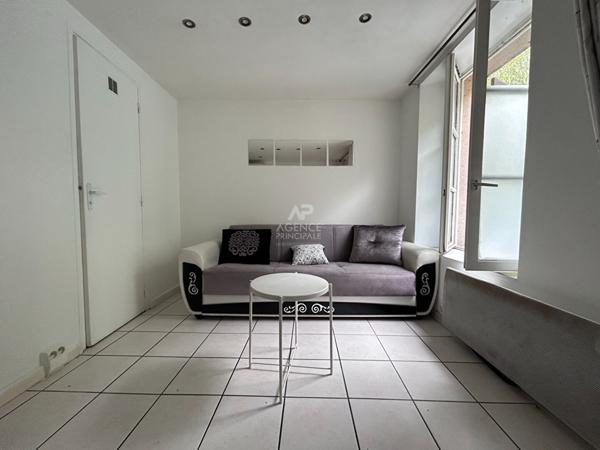 Appartement Poissy 1 pièce(s) 12.87 m2

Loyer €470.00/mois charges comprises **

- Ref : 8301