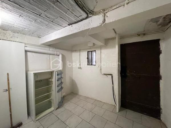 Immeuble mixte de 73,23 m²