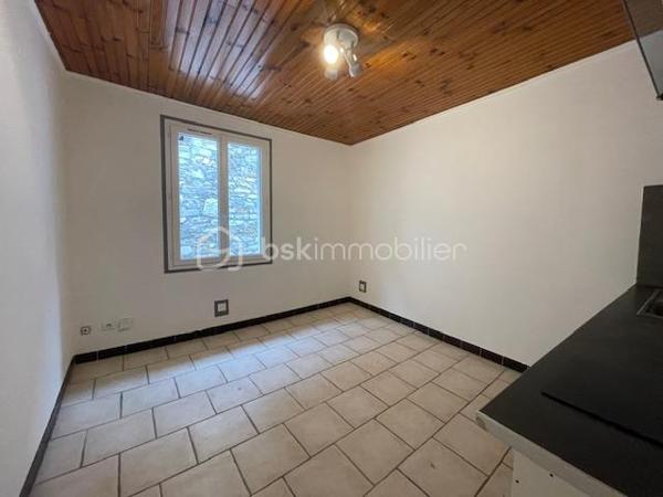 Immeuble mixte de 73,23 m²