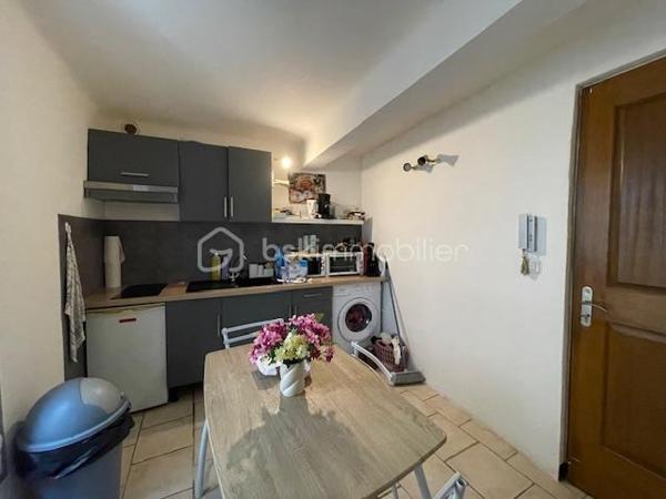 Immeuble mixte de 73,23 m²