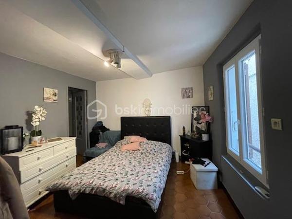 Immeuble mixte de 73,23 m²