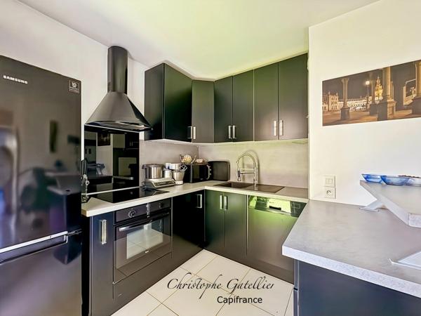🌿 Appartement 4 pièces – 3 chambres - jardin - terrasse – double parking en sous-sol 🌿