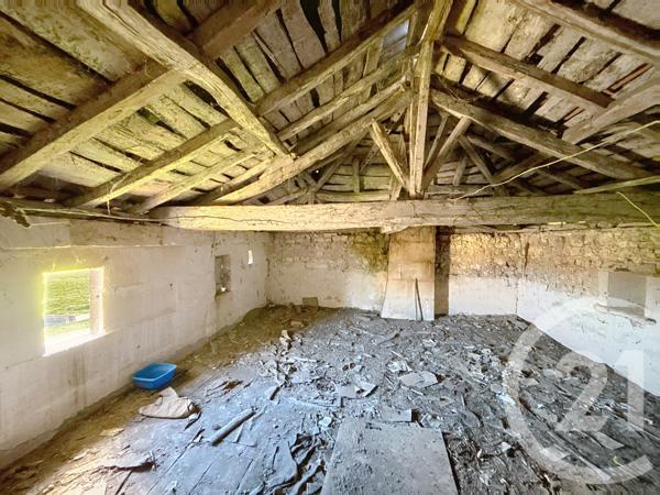 Maison à vendre  8 pièces - 294 m 2   ROULLET ST ESTEPHE  - 16
