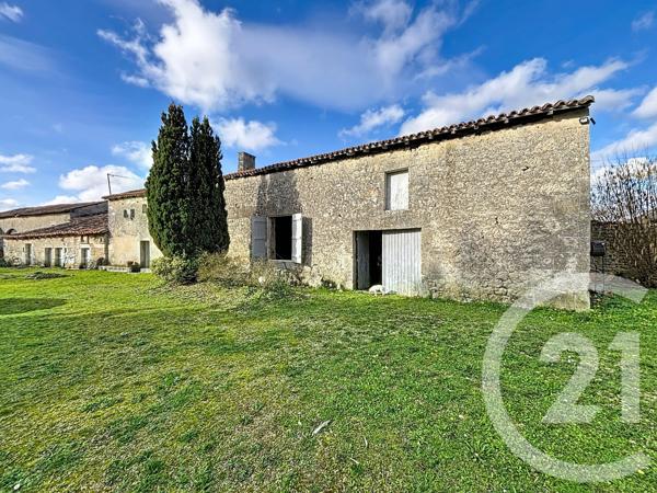 Maison à vendre  8 pièces - 294 m 2   ROULLET ST ESTEPHE  - 16