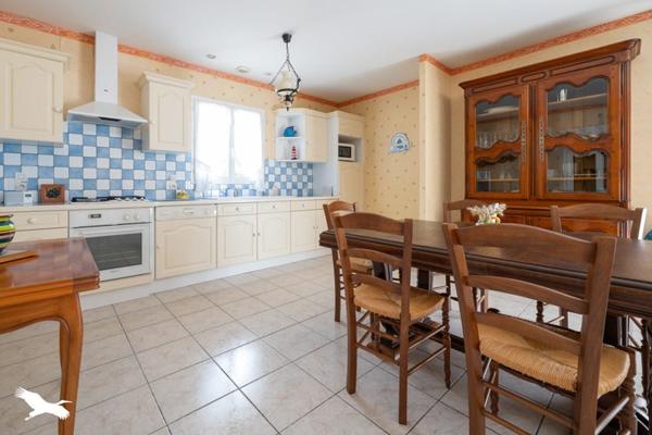 Maison à vendre 350 000 € Royan 3 p 70 m² DPE D