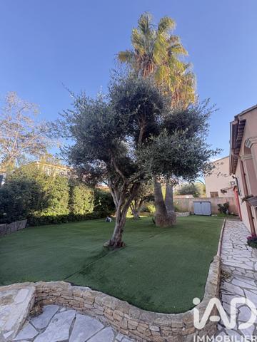 Maison à vendre 4 pièces 100 m² Saint-Cyr-sur-Mer