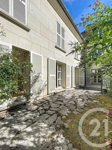 Appartement à vendre  4 pièces - 119,58 m 2   COMPIEGNE  - 60