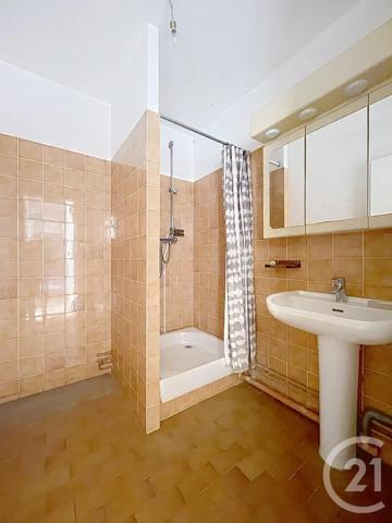 Appartement à vendre  4 pièces - 119,58 m 2   COMPIEGNE  - 60