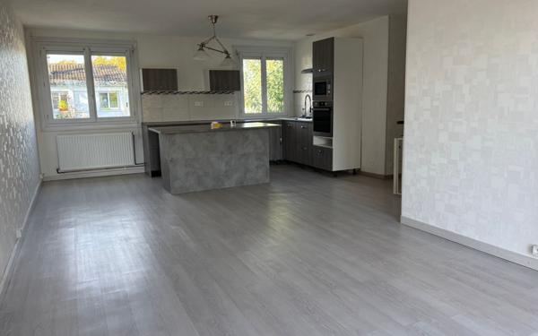 Maison à louer    4 pièces •  Avoine