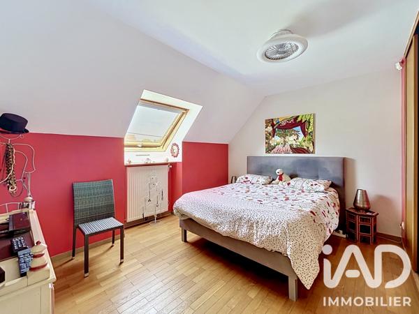 Maison à vendre 6 pièces 258 m² Favières