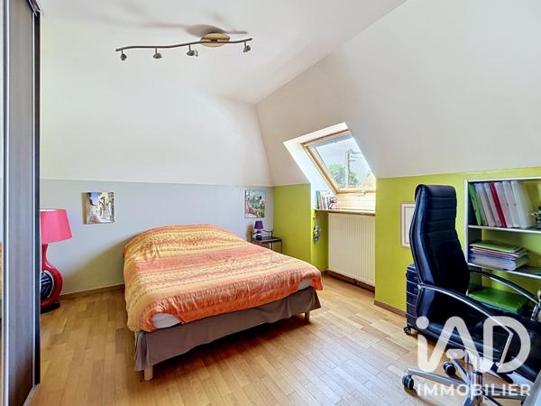 Maison à vendre 6 pièces 258 m² Favières