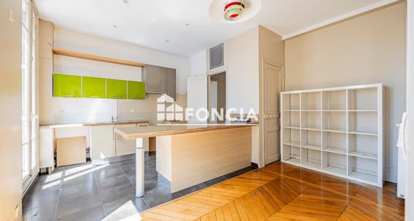 À vendre Appartement 5 pièces 123 m² - Paris 75011