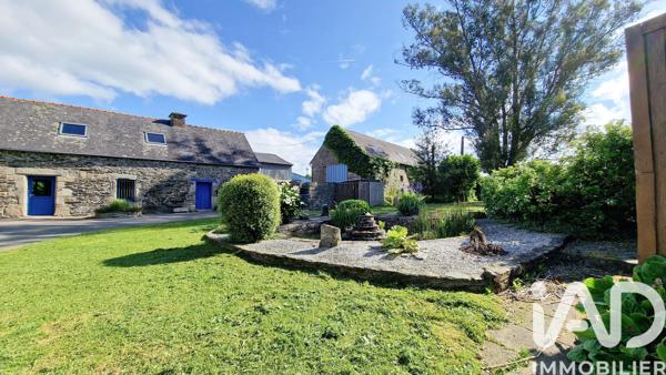 Maison à vendre 8 pièces 228,52 m² Kergrist-Moëlou