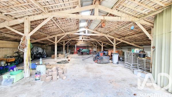 Maison à vendre 8 pièces 228,52 m² Kergrist-Moëlou