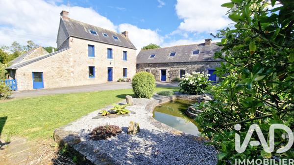 Maison à vendre 8 pièces 228,52 m² Kergrist-Moëlou