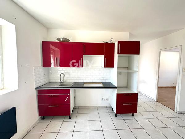 Appartement T2 - Proche Boulevard et Mairie.