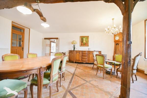 Maison à vendre |  Mont-près-Chambord |  8 pièces | 328,2 m²