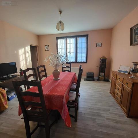 Maison à vendre à Étrépagny dans l'Eure (27150), ref : VM624-27033
