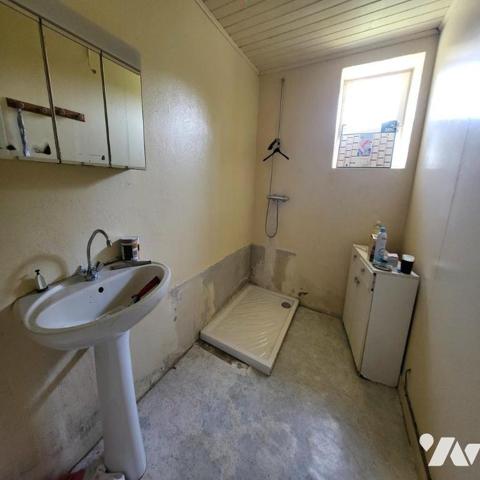 Maison d'habitation à vendre dans la campagne de Châteauneuf du Faou, Finistère 29