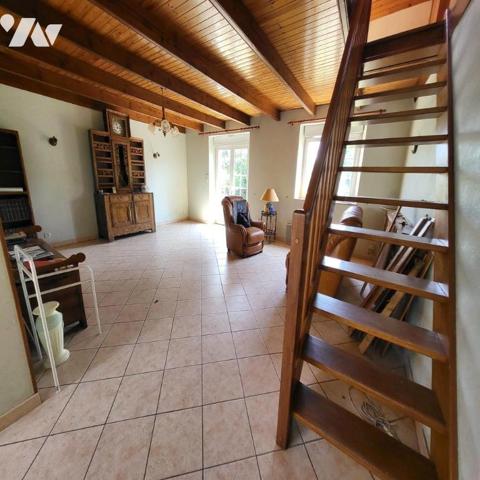 Maison d'habitation à vendre dans la campagne de Châteauneuf du Faou, Finistère 29